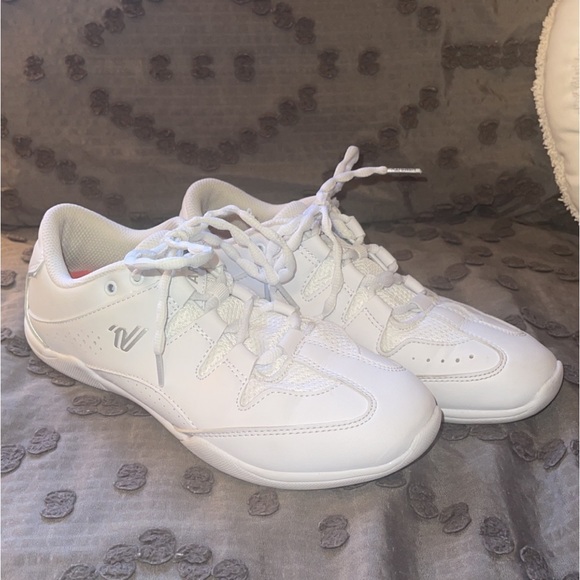 Varsity Cheer Shoes - Picture 3 of 8